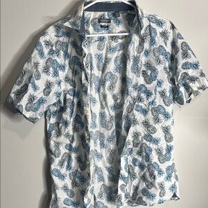 Van Heusen White and Blue Pineapple Print Shirt